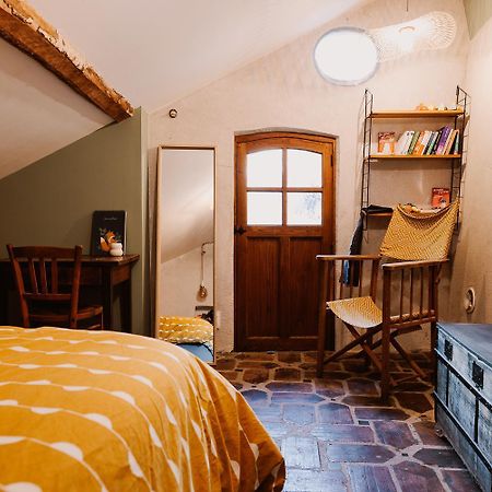 Chambre Ou Gite Dans Une Maison De Montagne - De Suzon A Zelie Entraigues  외부 사진