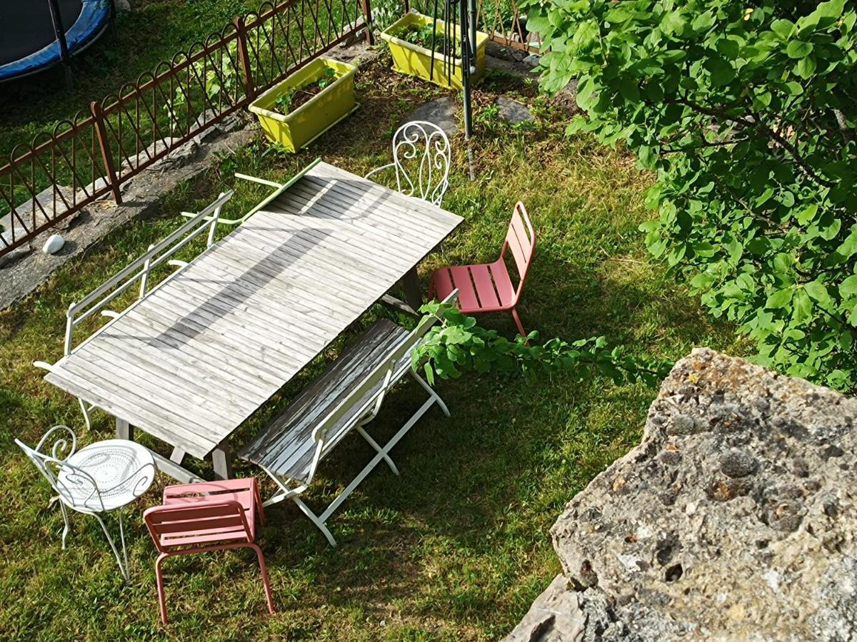 Chambre Ou Gite Dans Une Maison De Montagne - De Suzon A Zelie Entraigues  객실 사진